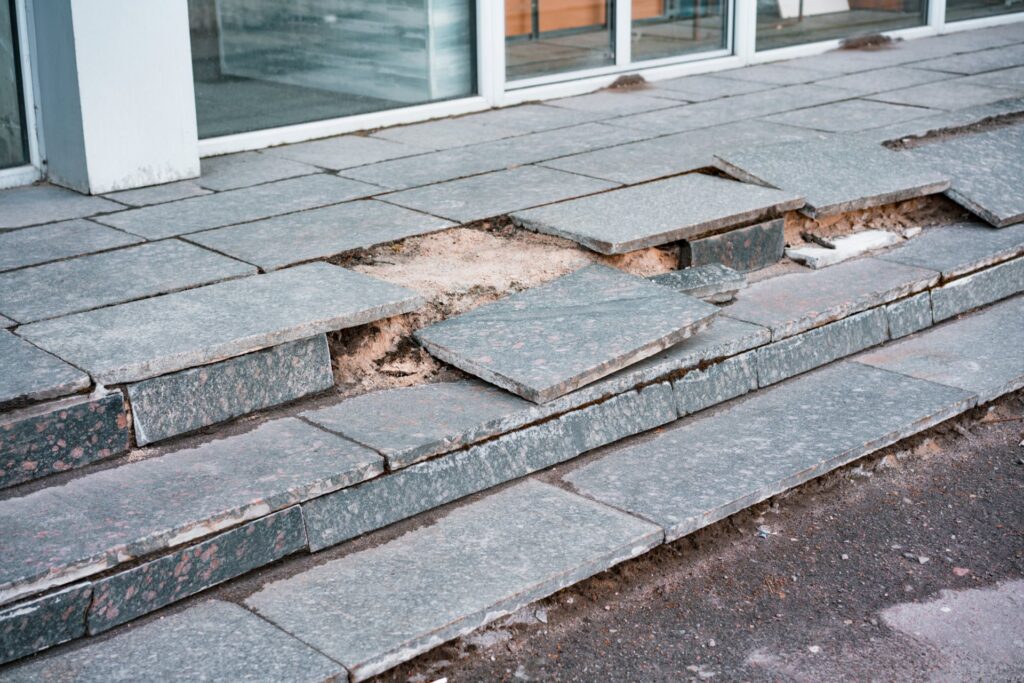 Can I Sue My Landlord If I Was Injured On Dangerous Stairs In Texas